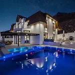 Casa Roque Del Mar Private With Heated Saltwater Pool, Jacuzzi & Ocean Views فيلة *