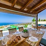 Casa Roque Del Mar Private With Heated Saltwater Pool, Jacuzzi & Ocean Views Вілла Адехе