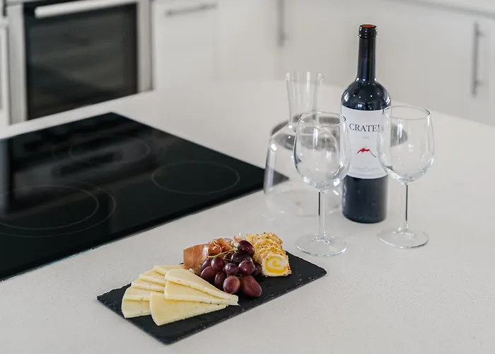 Casa Roque Del Mar Private With Heated Saltwater Pool, Jacuzzi & Ocean Views Villa *